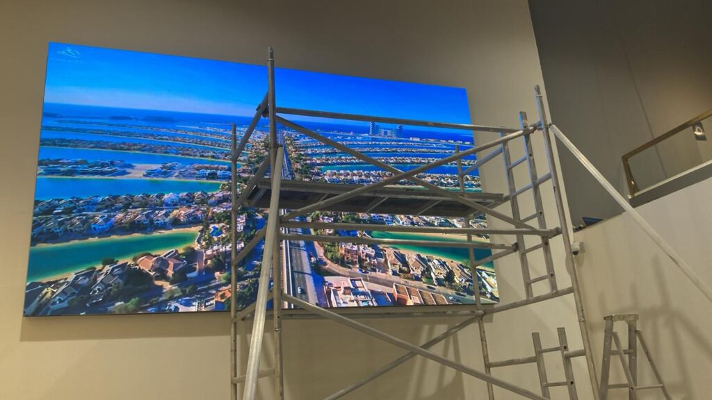 led screen