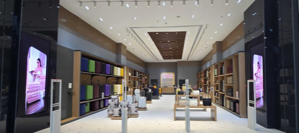best led screen for retail store